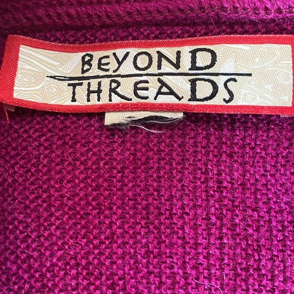 Beyond Threads Asymmetric Alpaca Merino Wool Cardigan Jacket Purple Sz M *FLAW - Picture 2 of 12